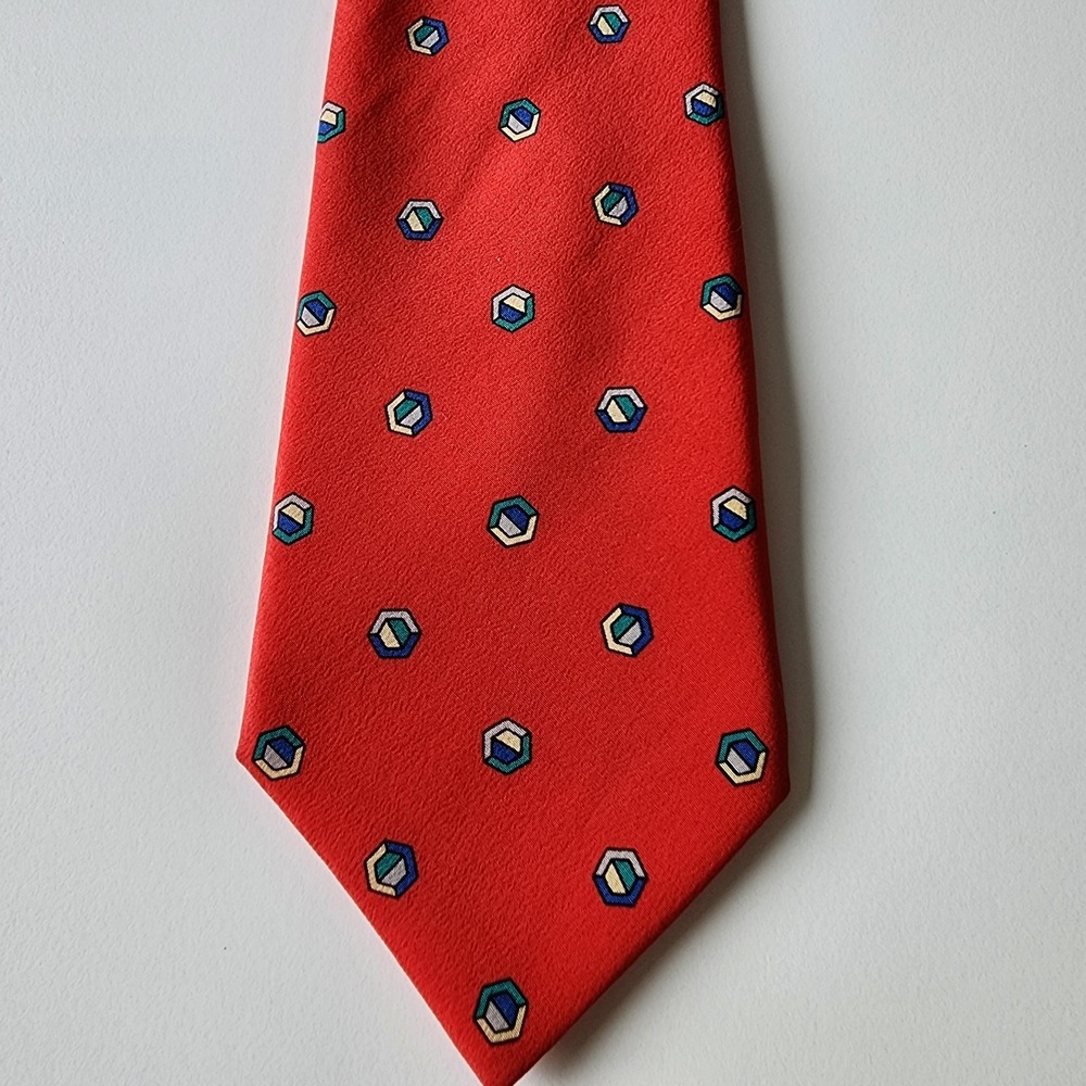 Hyde Park Neck Tie 100% Silk Hexagon Print Designer‎ Office Corporate Work 3.25"